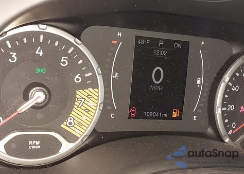 2019 Jeep Renegade Latitude 4X4 from USA, damaged, VIN ZACNJBBB5KPK15168